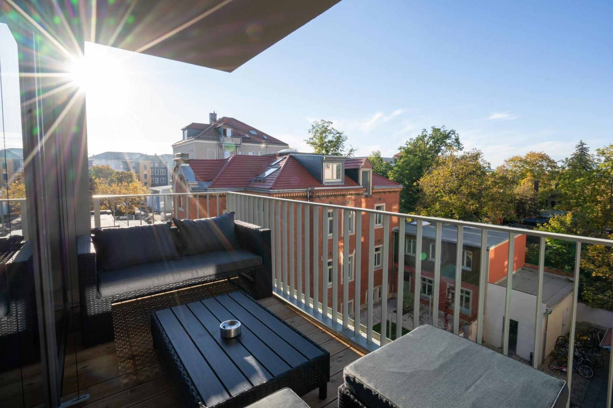 Supreme City Dream Mit Terrasse Und Parkplatz - 110M² Dresde Extérieur photo