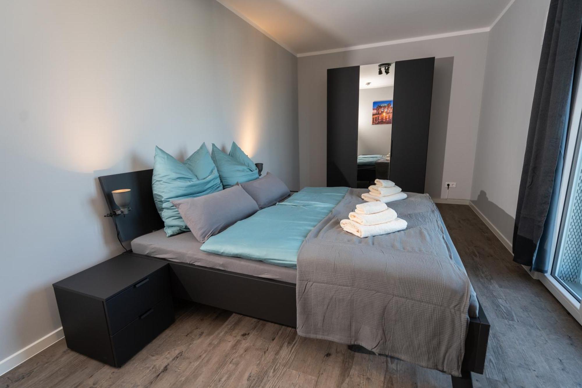 Supreme City Dream Mit Terrasse Und Parkplatz - 110M² Dresde Extérieur photo